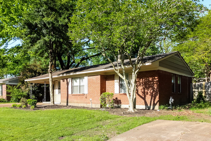 1,595/Mo, 1751 Sea Isle Rd Memphis, TN 38117 Front View