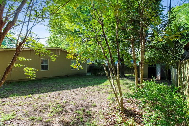 1,595/Mo, 1751 Sea Isle Rd Memphis, TN 38117 Rear View