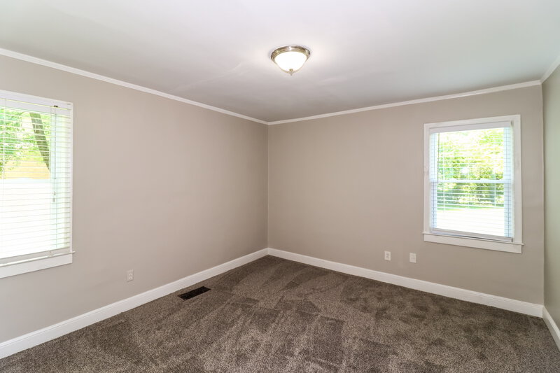 1,740/Mo, 5447 Park Ave Memphis, TN 38119 Bedroom View 2