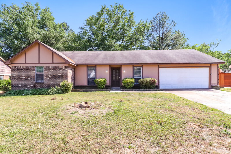 1,660/Mo, 7261 Hollorn Ln Memphis, TN 38125 External View