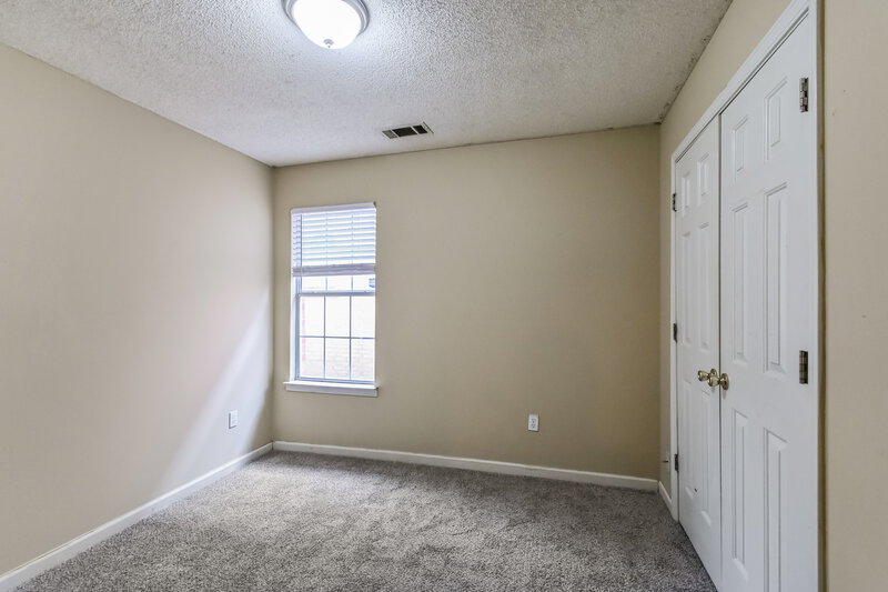 1,595/Mo, 8090 Bensford Ln Memphis, TN 38125 Bedroom View