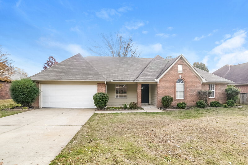 3,460/Mo, 5618 Heather View Dr Memphis, TN 38125 External View