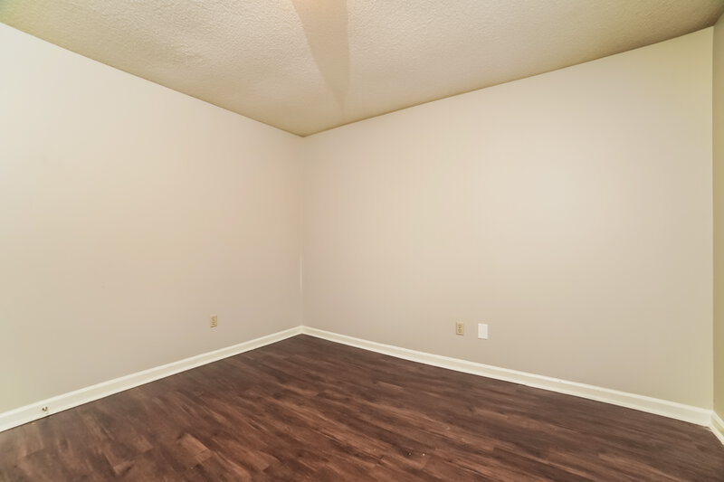 3,460/Mo, 5618 Heather View Dr Memphis, TN 38125 Bedroom View