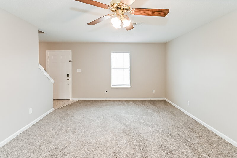 2,170/Mo, 7708 Baysweet Dr Memphis, TN 38125 Living Room View 2