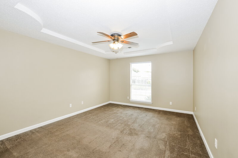 2,060/Mo, 4252 Rainey Woods Dr Memphis, TN 38125 Main Bedroom View