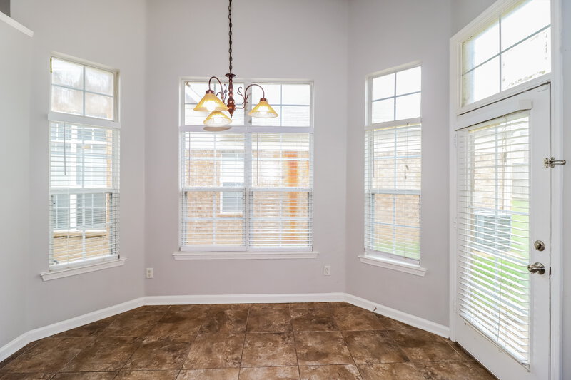 1,975/Mo, 7575 Glen Creek Ln Memphis, TN 38125 Dining Room View