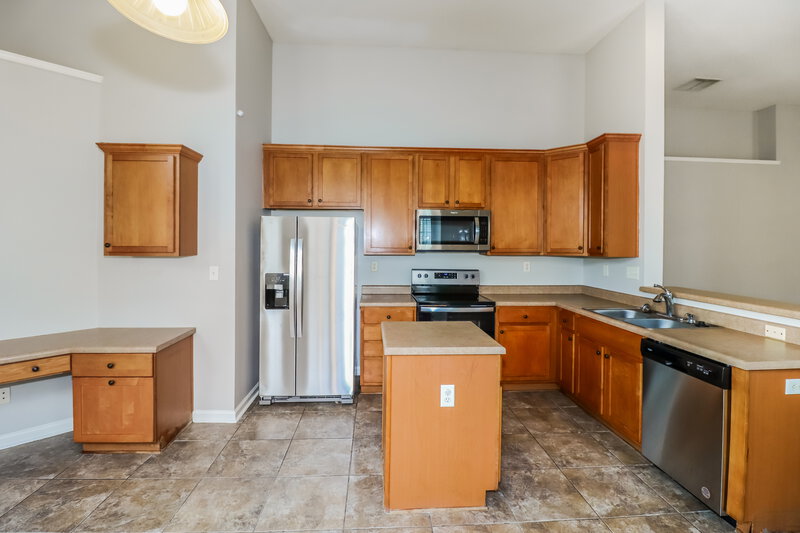 1,975/Mo, 7575 Glen Creek Ln Memphis, TN 38125 Kitchen View