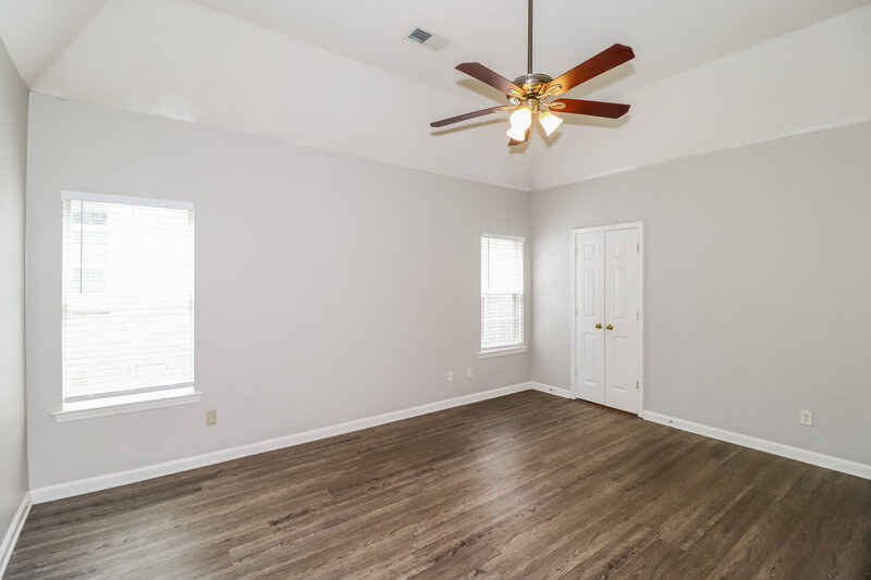 1,975/Mo, 7575 Glen Creek Ln Memphis, TN 38125 Main Bedroom View