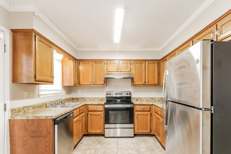 1,825/Mo, 8152 Meadow Vale Dr Memphis, TN 38125 Kitchen View