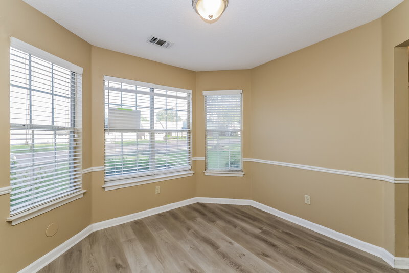 1,530/Mo, 4123 Long Creek Rd Memphis, TN 38125 Dining Room View 2