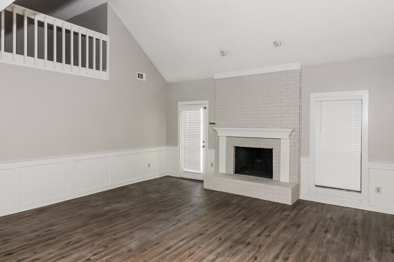 2,090/Mo, 7452 Keynon Cove Memphis, TN 38125 Living Room View