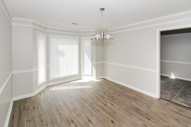 2,090/Mo, 7452 Keynon Cove Memphis, TN 38125 Dining Room View