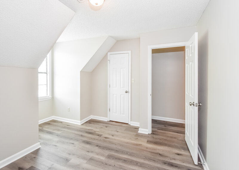 1,890/Mo, 5112 Autumn Evening Ln Memphis, TN 38125 Bedroom View 2