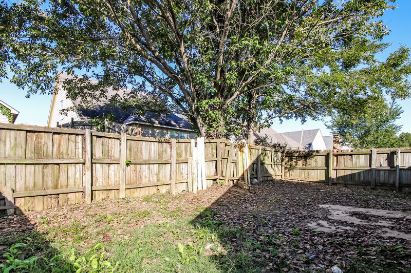 1,430/Mo, 4705 Water Front Oak Memphis, TN 38128 Exterior View