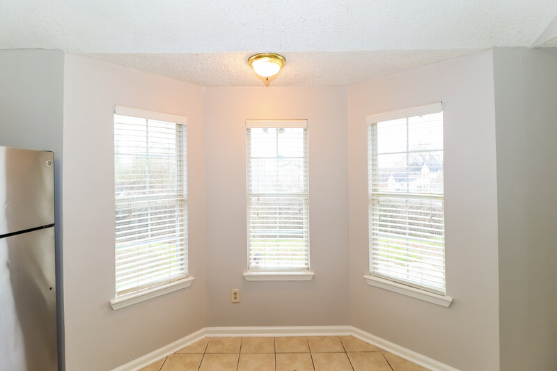 1,415/Mo, 4671 Lindawood Lane Memphis, TN 38128 Dining Room View
