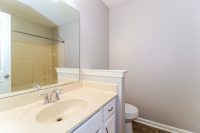 1,415/Mo, 4671 Lindawood Lane Memphis, TN 38128 Bedroom View 2