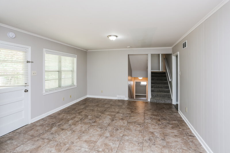 2,300/Mo, 3259 Powers Rd Memphis, TN 38128 Dining Room View