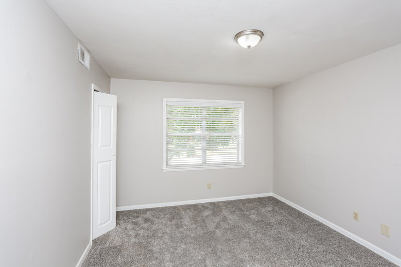 2,300/Mo, 3259 Powers Rd Memphis, TN 38128 Bedroom View 3