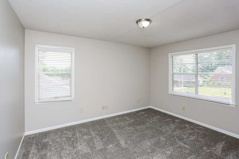 2,300/Mo, 3259 Powers Rd Memphis, TN 38128 Bedroom View 4