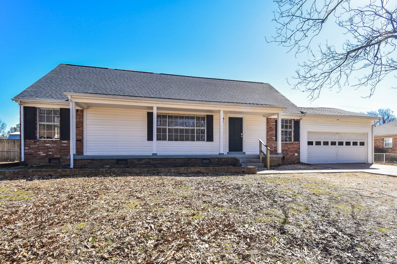 1,785/Mo, 3188 Bluefield St Memphis, TN 38128 Front View