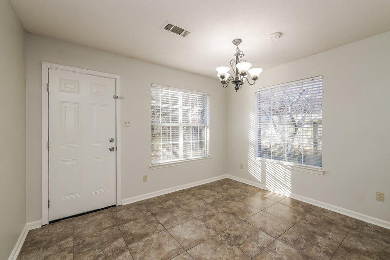 1,670/Mo, 2581 Arborgreen Cove Memphis, TN 38133 Dining Room View