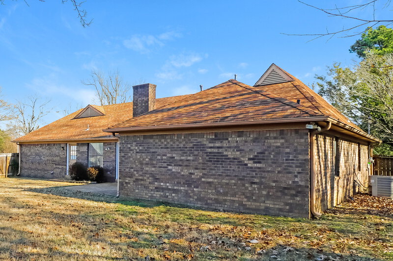 1,600/Mo, 2777 Kate Bond Rd Memphis, TN 38133 Rear View
