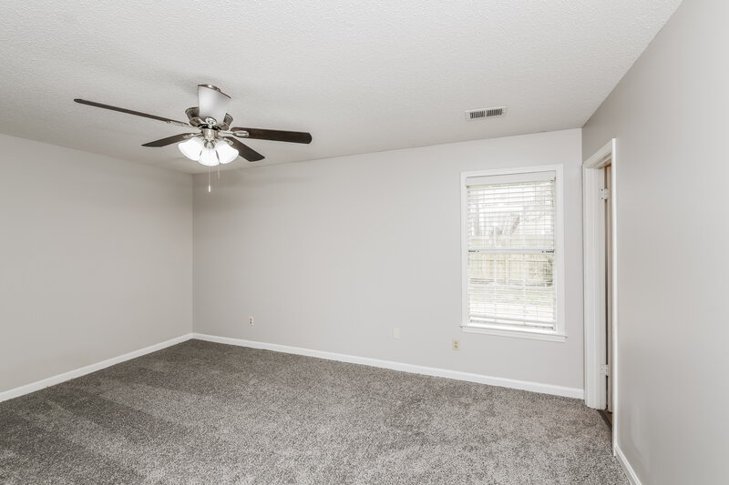 1,670/Mo, 2709 Rustic Dr Memphis, TN 38133 Main Bedroom View