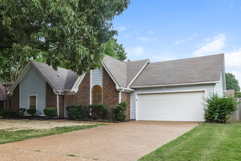 1,610/Mo, 2590 Laurelcrest Dr Memphis, TN 38133 Front View