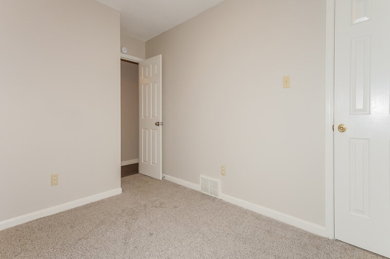 1,610/Mo, 2590 Laurelcrest Dr Memphis, TN 38133 Bedroom View 3