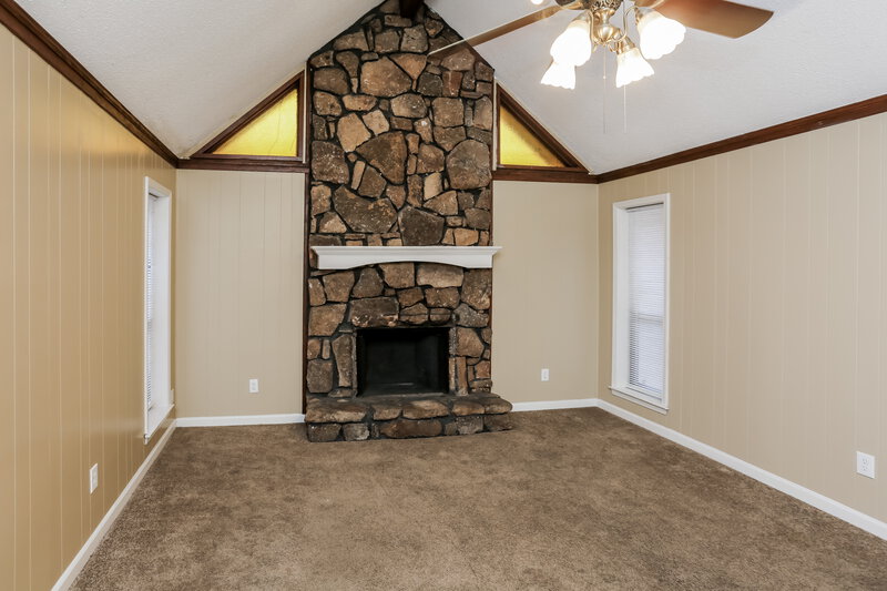 1,630/Mo, 6296 Ashton Rd Memphis, TN 38134 Living Room View