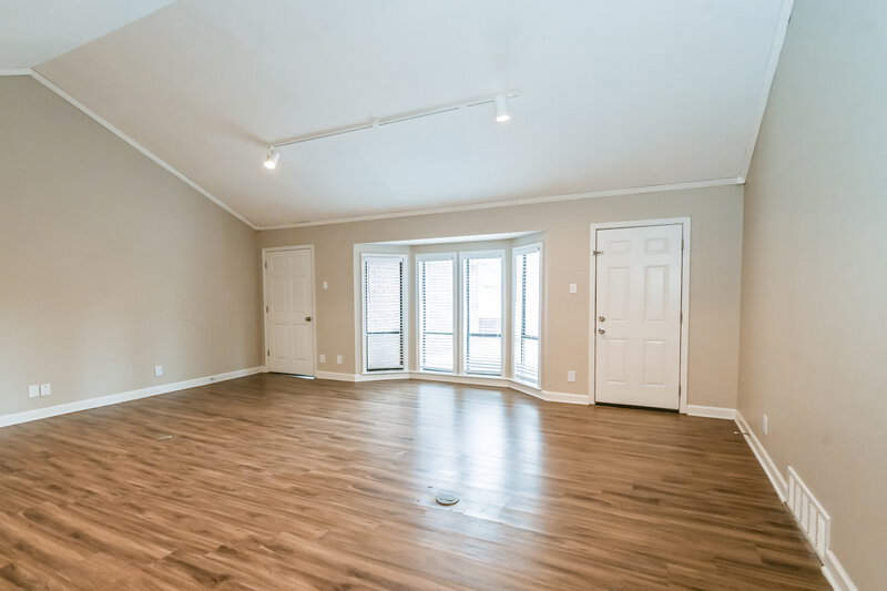 1,725/Mo, 5481 Raleigh Lagrange Rd Memphis, TN 38134 Misc View