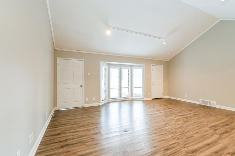 1,725/Mo, 5481 Raleigh Lagrange Rd Memphis, TN 38134 Misc View 3