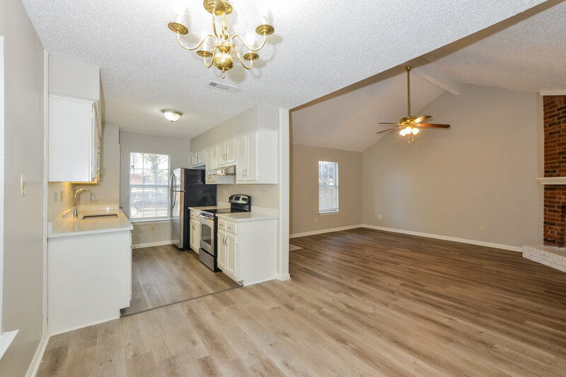 1,390/Mo, 6597 Sungate Dr S Memphis, TN 38135 Dining Room View