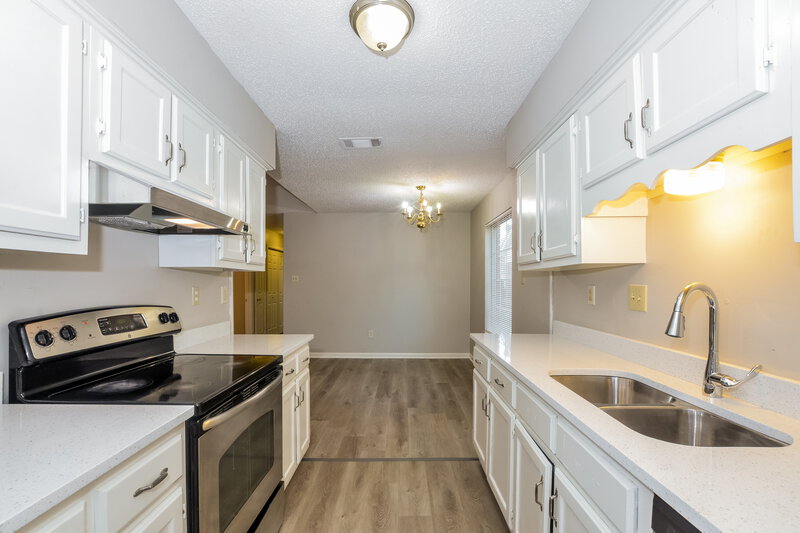 1,390/Mo, 6597 Sungate Dr S Memphis, TN 38135 Kitchen View