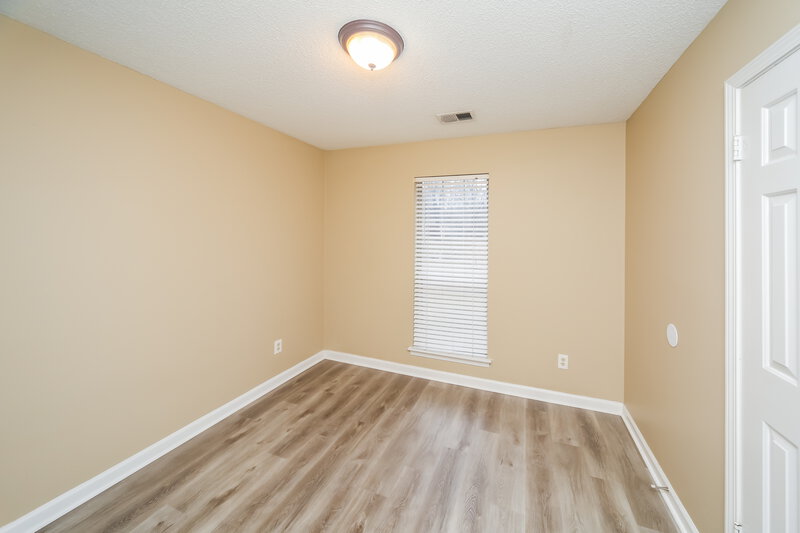 1,655/Mo, 5689 Riverhead Ave Memphis, TN 38135 Bedroom View 3