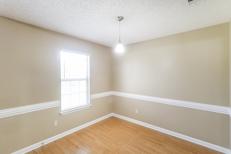 1,735/Mo, 3650 Dawnridge Cove Memphis, TN 38135 Dining Room View