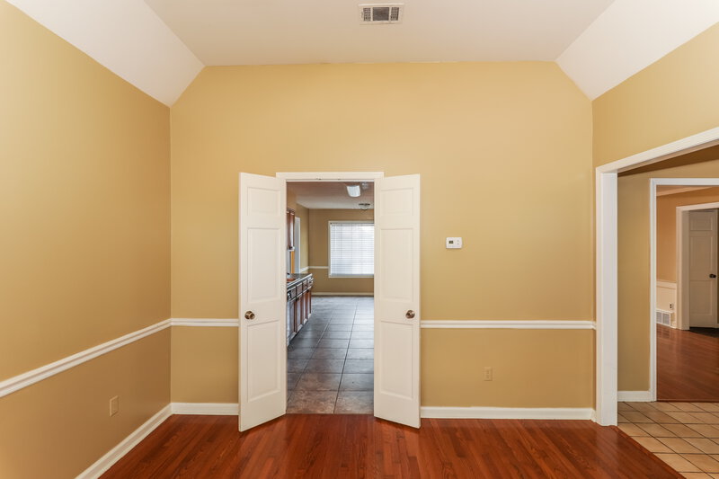 3,430/Mo, 3833 Altruria Rd Memphis, TN 38135 Dining Room View