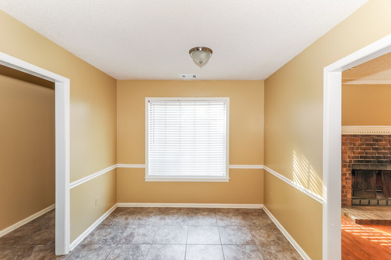 3,430/Mo, 3833 Altruria Rd Memphis, TN 38135 Bedroom View 5