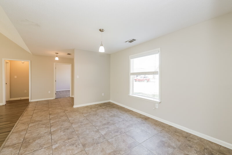 1,690/Mo, 3910 Pecanville Cove Memphis, TN 38135 Dining Room View