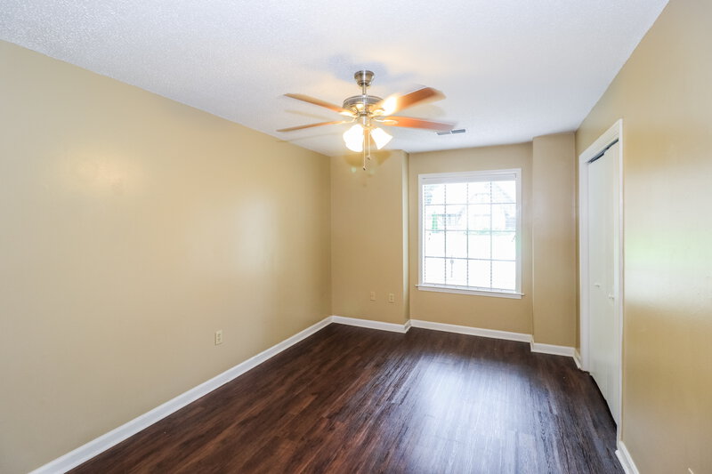2,140/Mo, 5672 Remsen Ave Memphis, TN 38135 Bedroom View 2