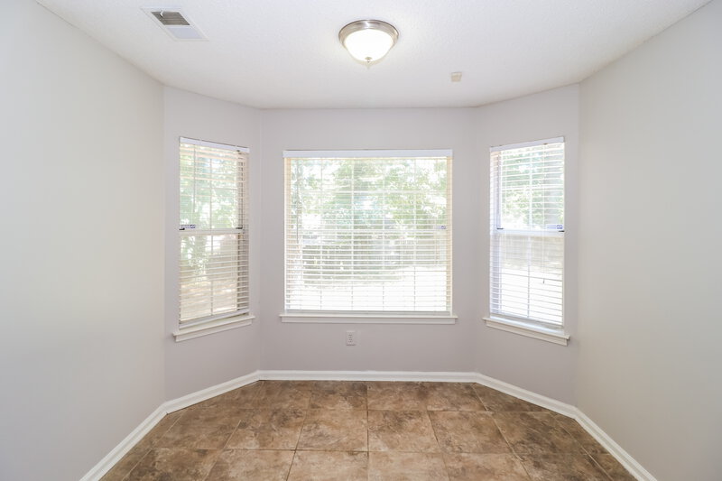 2,400/Mo, 5686 Richburg Rd Memphis, TN 38135 Breakfast Nook View