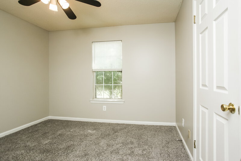 1,365/Mo, 4089 Gouverneur St Memphis, TN 38135 Bedroom View