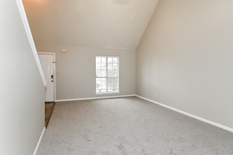 1,780/Mo, 4942 Copper Valley Cove Memphis, TN 38141 Living Room View 2