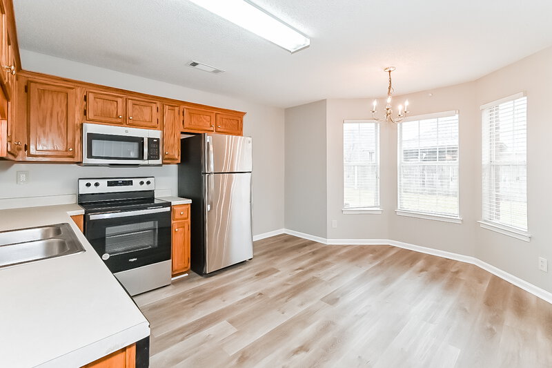 1,780/Mo, 4942 Copper Valley Cove Memphis, TN 38141 Kitchen View