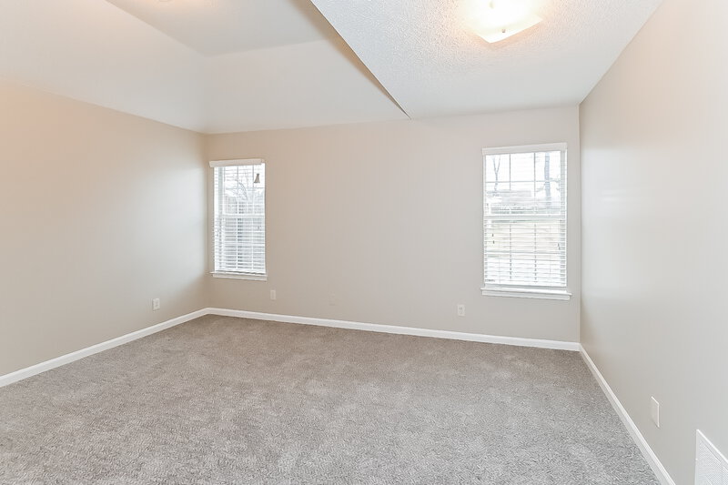 1,780/Mo, 4942 Copper Valley Cove Memphis, TN 38141 Bedroom View