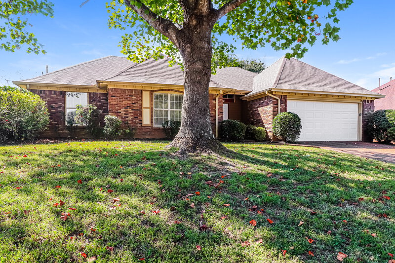 1,610/Mo, 5415 Ross Rd Memphis, TN 38141 Front View