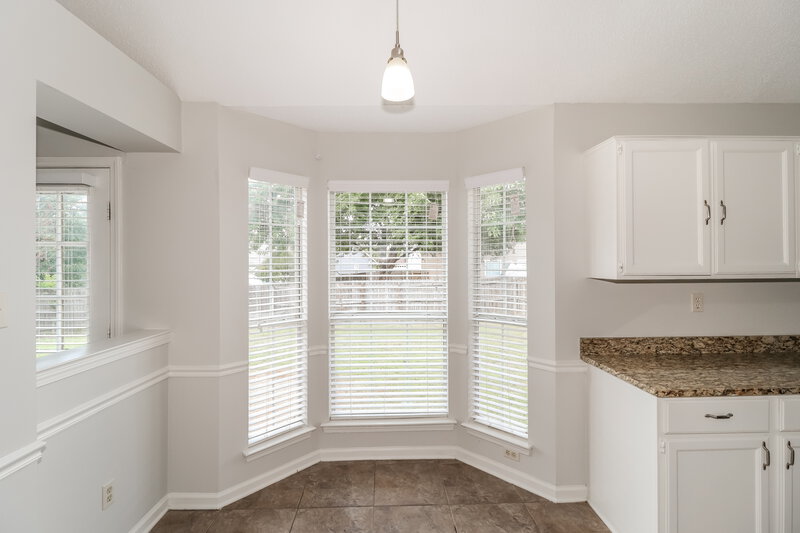 1,580/Mo, 6458 Valley Oak Dr Memphis, TN 38141 Dining Room View