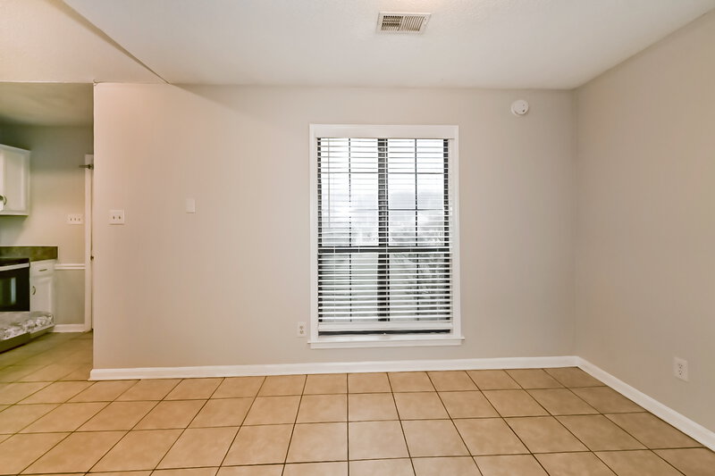 1,460/Mo, 4780 Barkshire Dr Memphis, TN 38141 Dining Room View