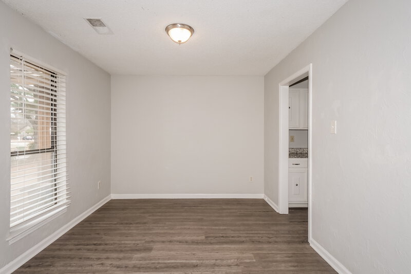 1,490/Mo, 6683 Beaverlodge Dr Memphis, TN 38141 Dining Room View