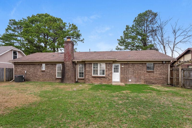 1,490/Mo, 6683 Beaverlodge Dr Memphis, TN 38141 Rear View 2